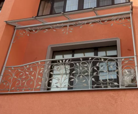 Кованые ограждения балконов - №11