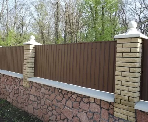 Забор комбинированный коричневый КЗ №12