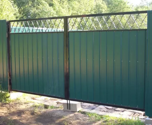 Ворота распашные комбинированные для дачного участка МВ №6