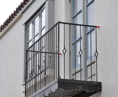 Кованые ограждения балконов - №30
